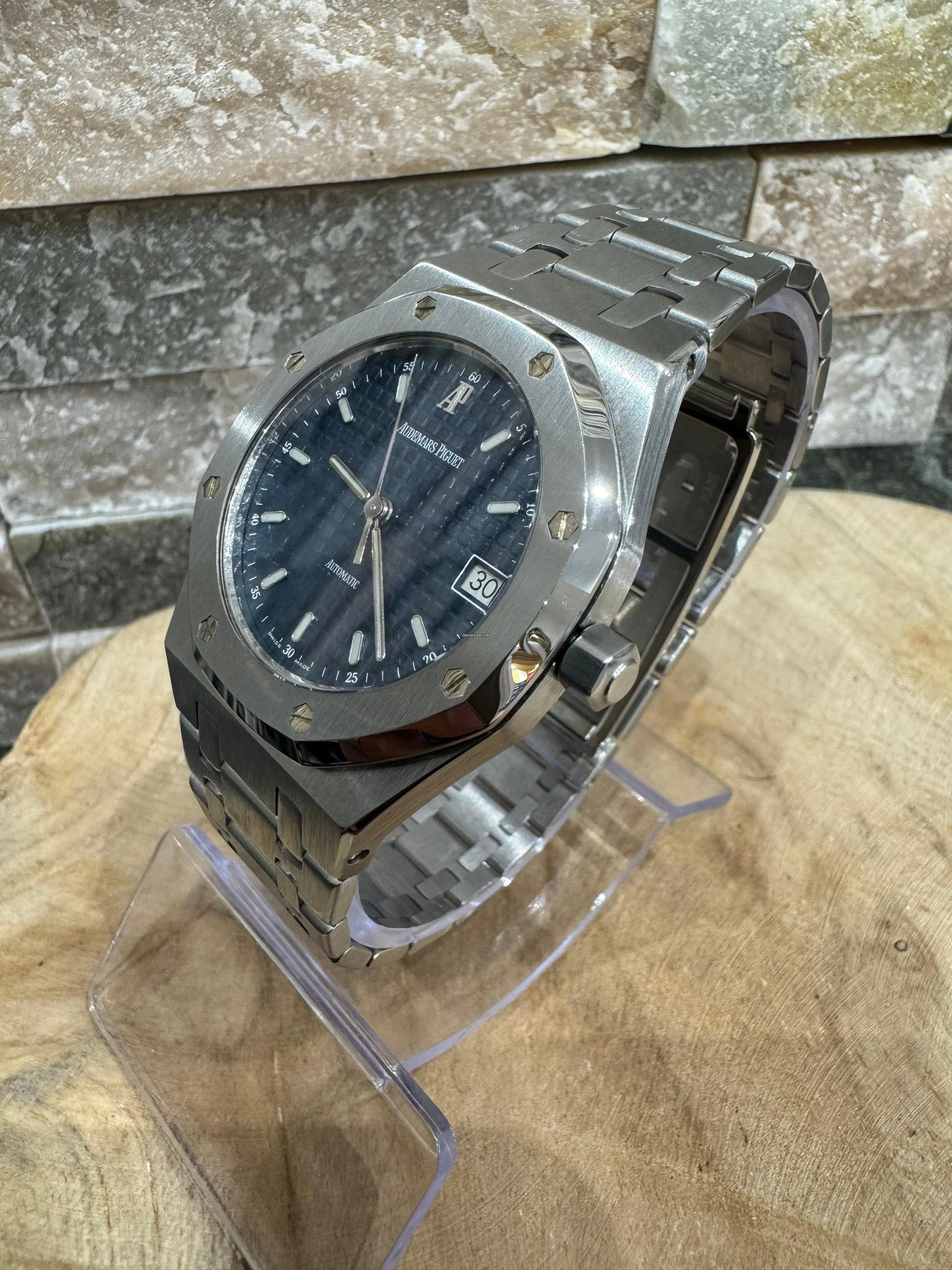 Luxury Audemars Piguet Royal Oak Watch – Blue Dial Stainless Steel Men's Timepiece