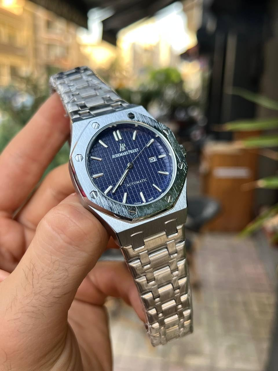 Luxury Audemars Piguet Royal Oak Watch – Blue Dial Stainless Steel Men's Timepiece