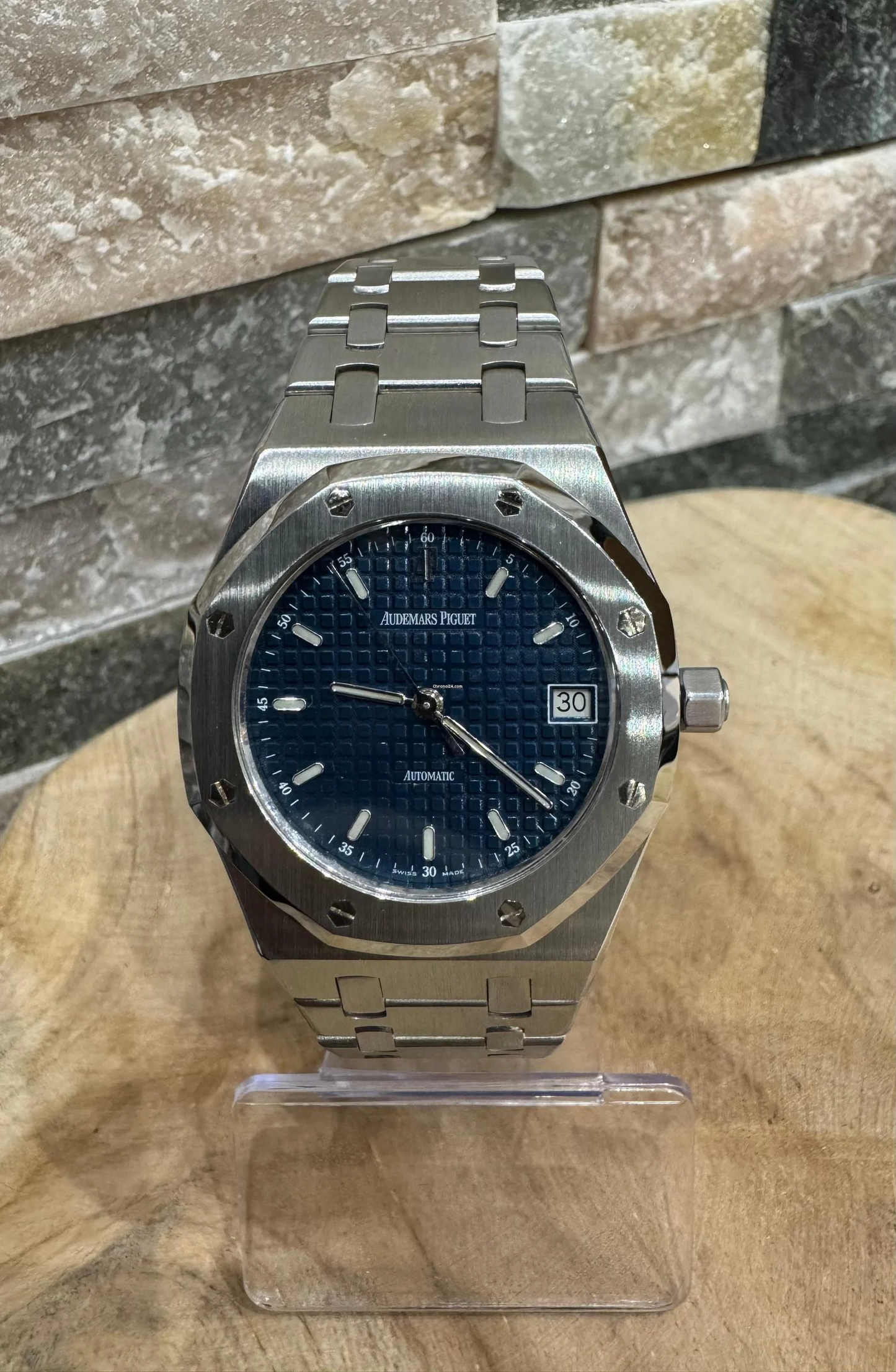 Luxury Audemars Piguet Royal Oak Watch – Blue Dial Stainless Steel Men's Timepiece